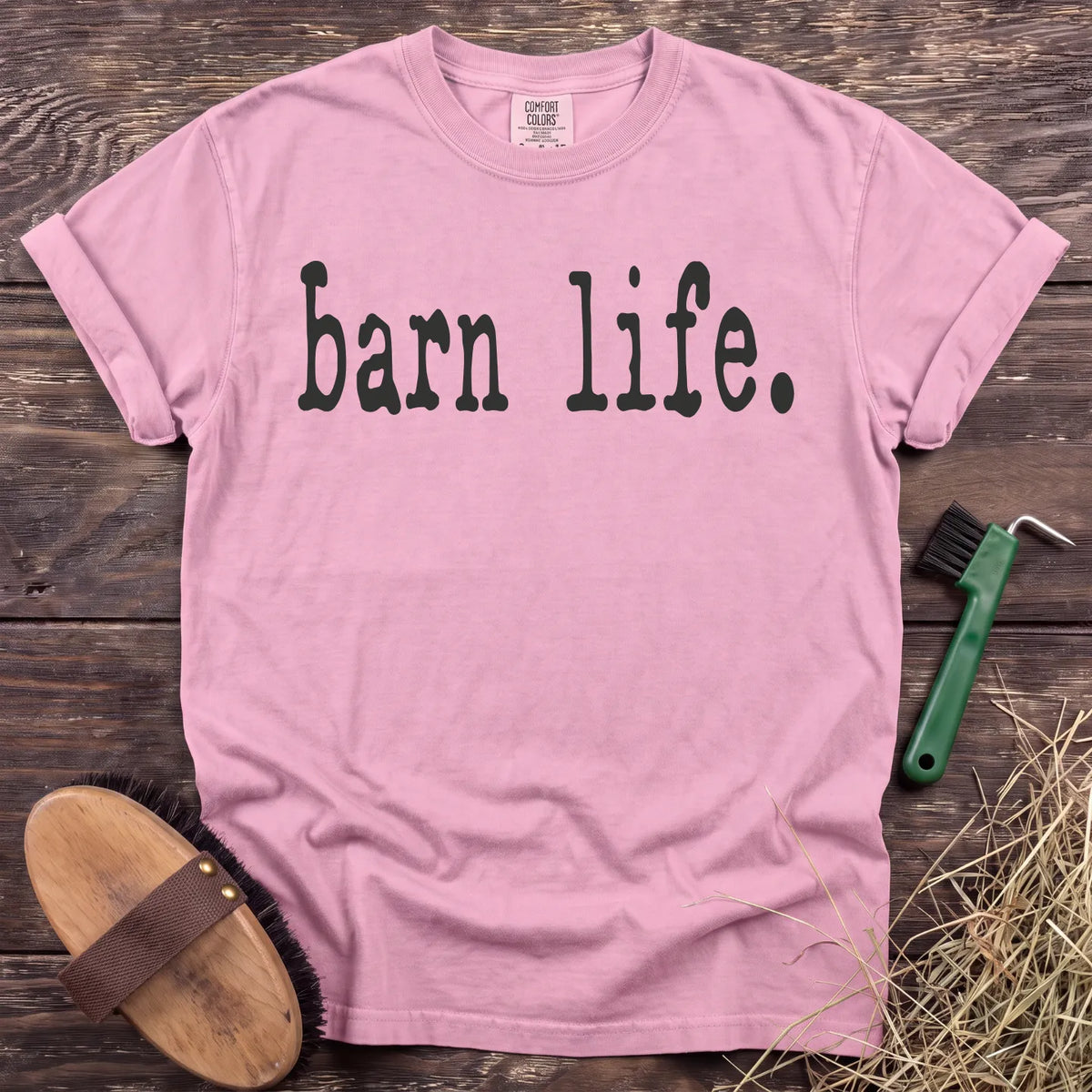 Barn Life graphic T-shirt in Blossom [color: Blossom]