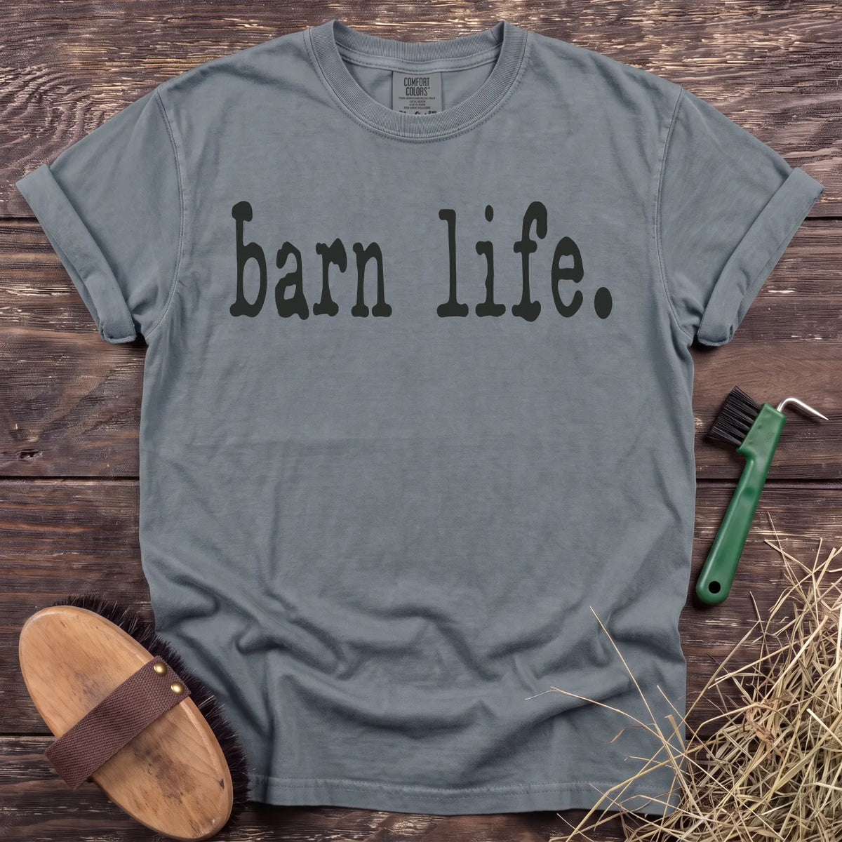 Barn Life graphic T-shirt in Granite [color: Granite]