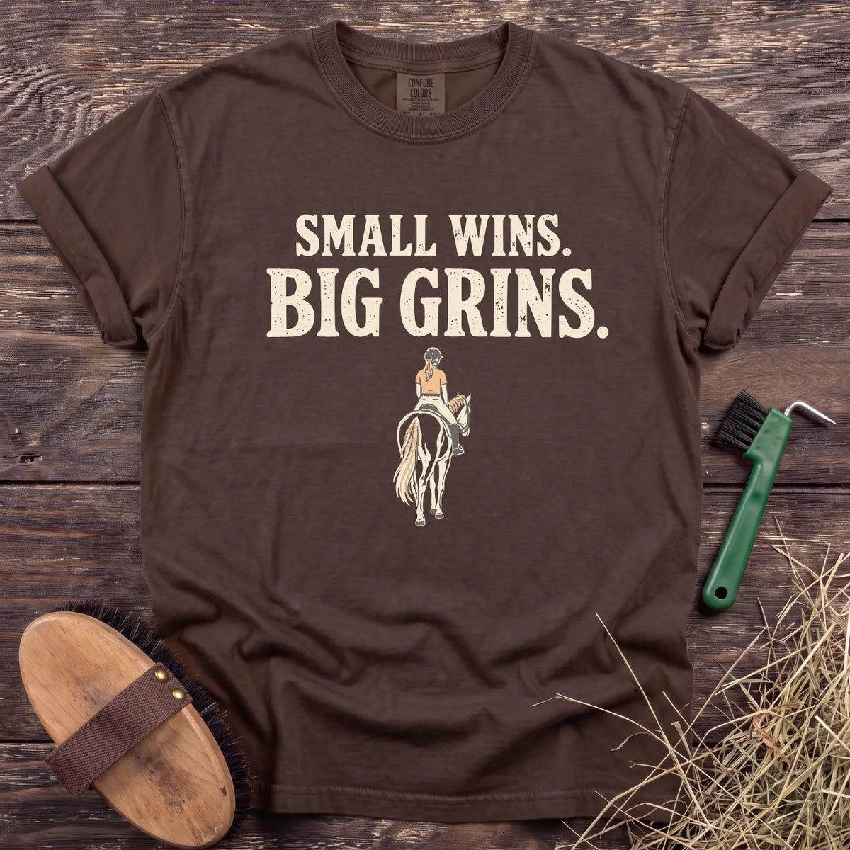 Big Grins T-Shirt in Espresso [color: Espresso]