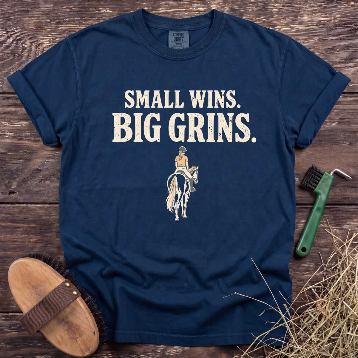 Big Grins T-Shirt in Navy [color: Navy]