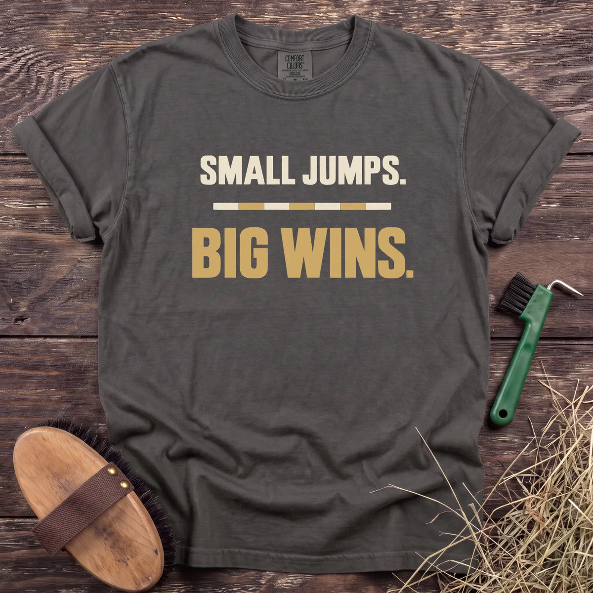 Big Wins T-Shirt in Pepper [color: Pepper]