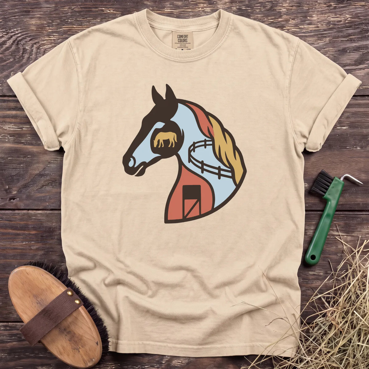 Horse Country T-Shirt in Ivory [color: Ivory]