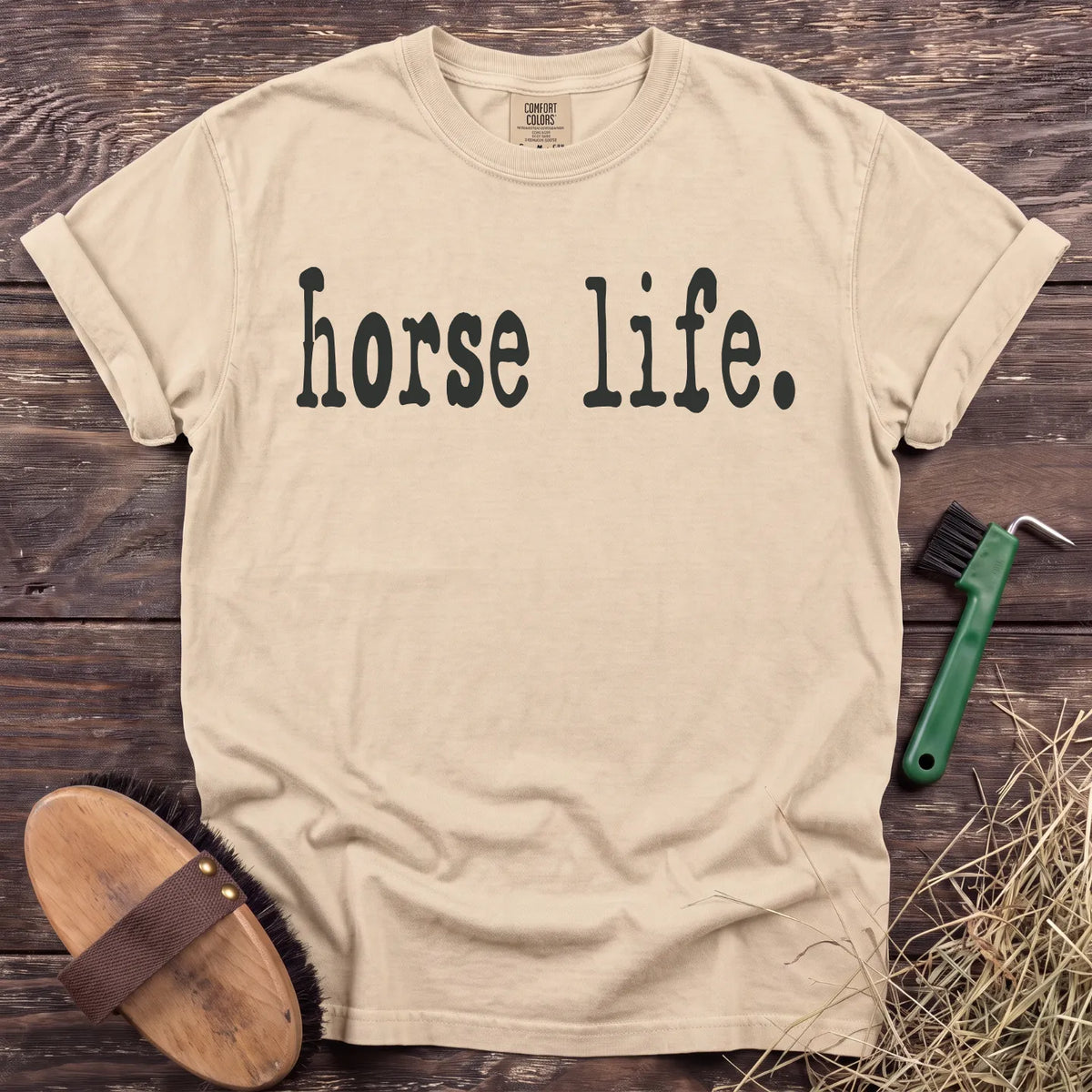 Horse life lettering T-shirt in Ivory [color: Ivory]