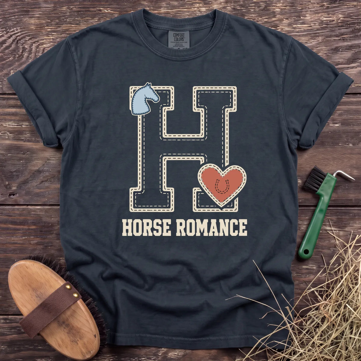 Horse Romance T-Shirt in Graphite [color: Graphite]