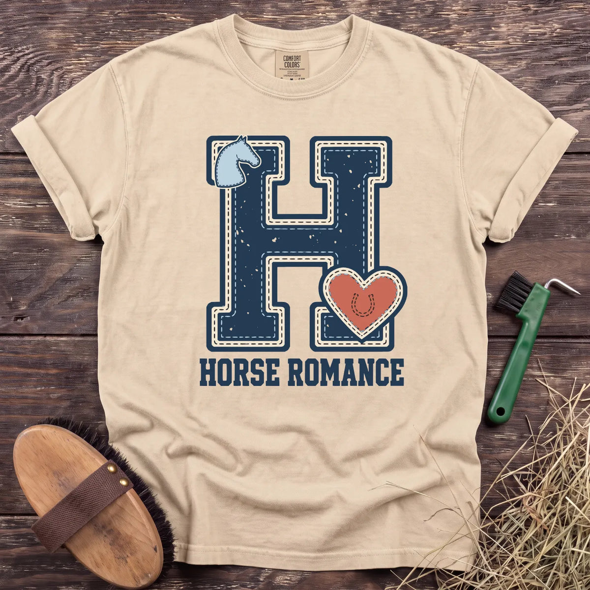 Horse Romance T-Shirt in Ivory [color: Ivory]