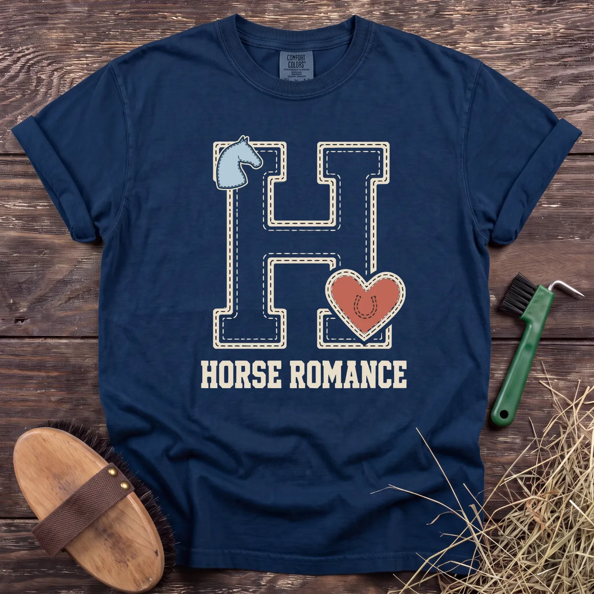 Horse Romance T-Shirt in Navy [color: Navy]