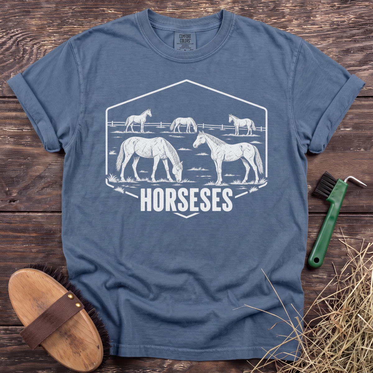 Horseses T-shirt in Blue Jean with a white illustrated horse herd [color: Blue Jean]