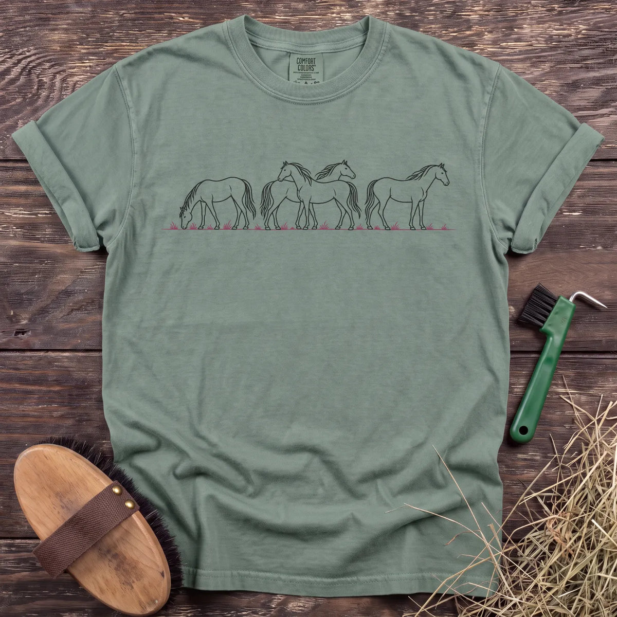 Peaceful herd horse line-art T-shirt in Bay [color: Bay]
