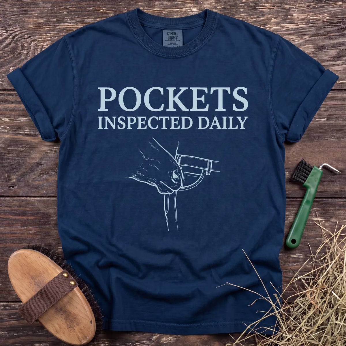 Pockets Inspected T-Shirt in Navy [color: Navy]
