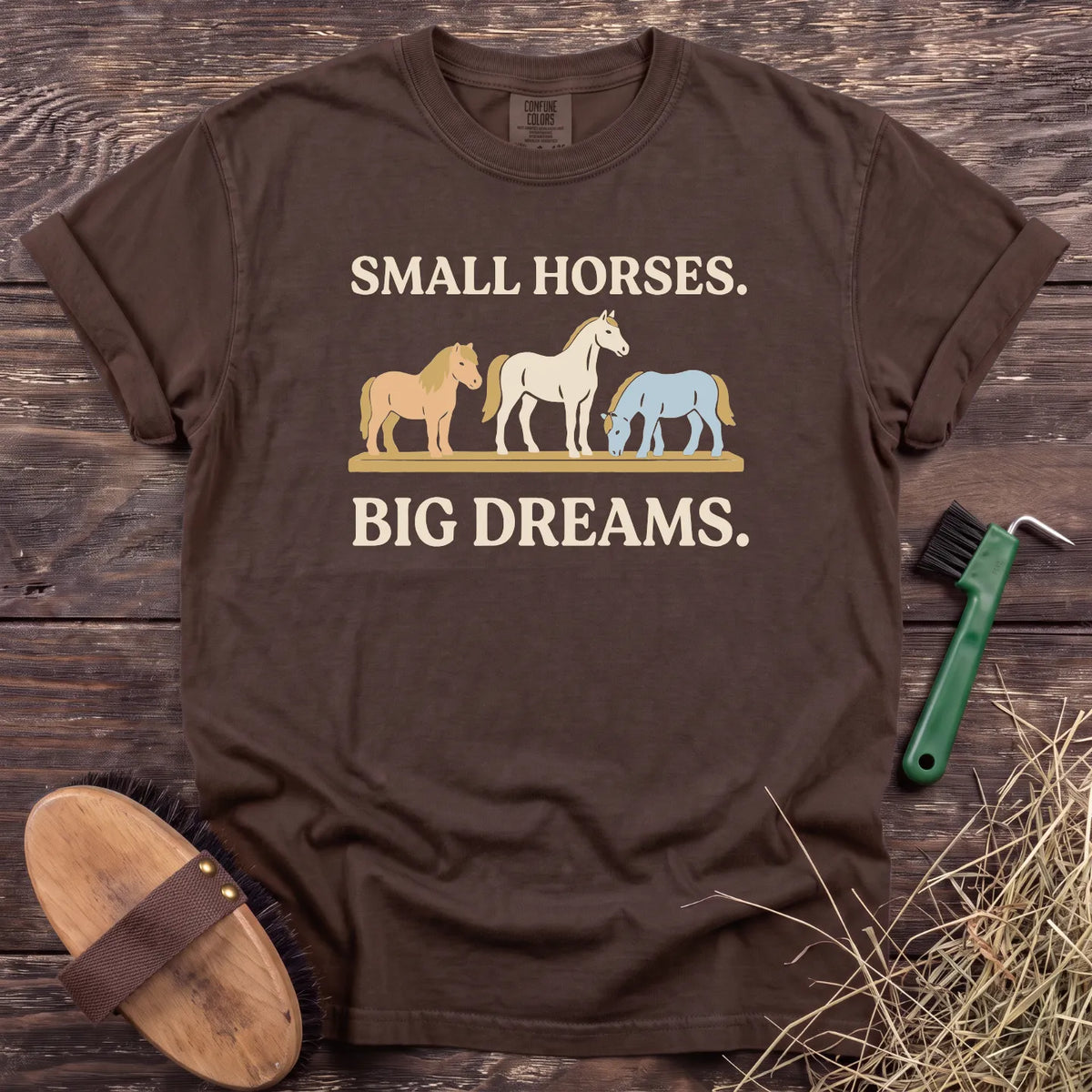 Small Horses Big Dreams T-Shirt in Espresso [color: Espresso]